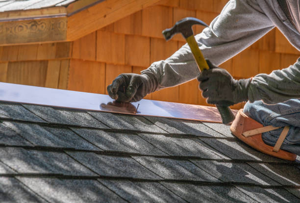 Best Emergency Roof Repair Services  in Montauk, NY