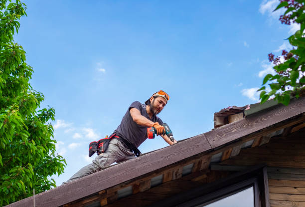 Best Solar Panel Roofing Installation  in Montauk, NY